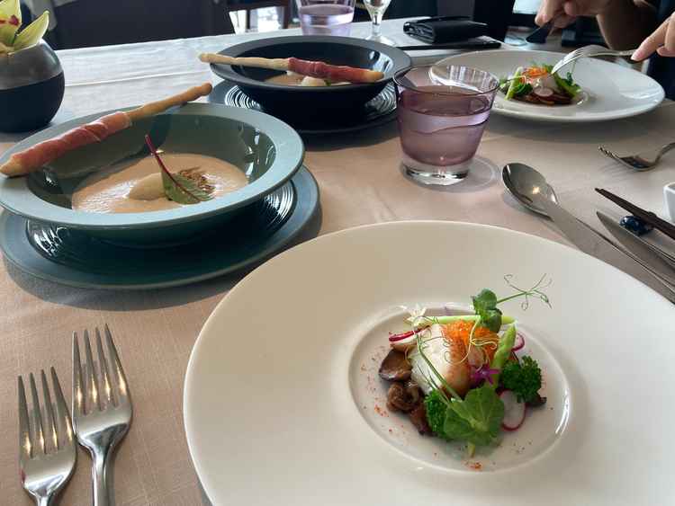 5件ほど見学に行ってますが一番美味しかったです。値段もそこまで高くありません。