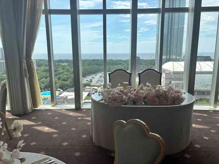 1番楽しみにしていた海が見える会場も拝見しました。海までの距離が遠く、想像とは違いました、、