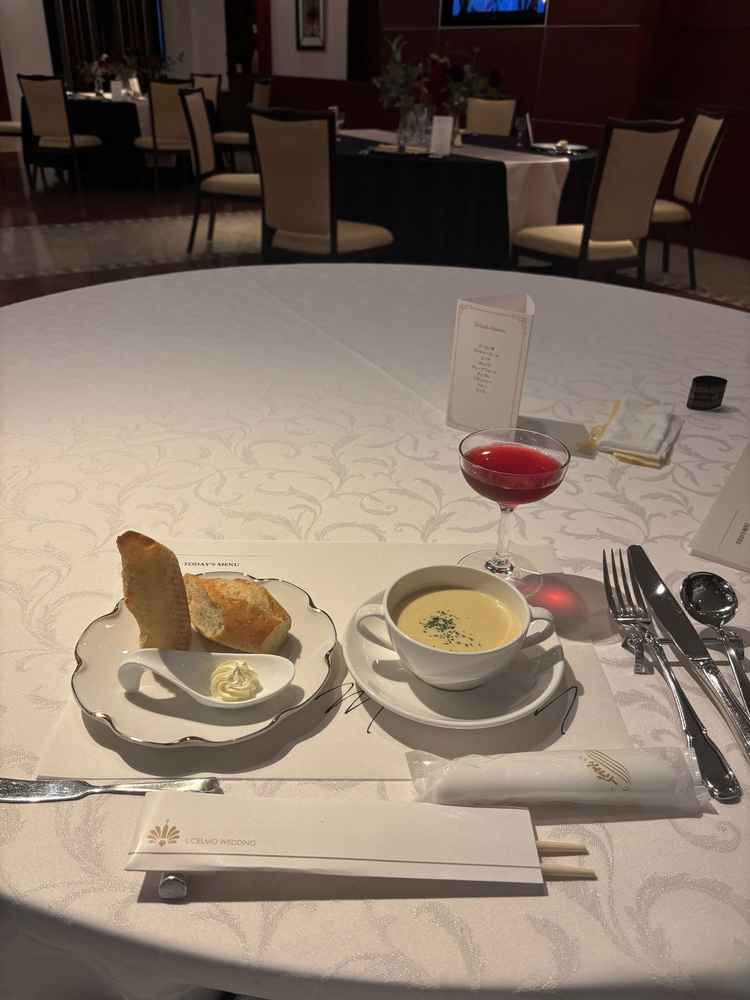 試食(パン、野菜のポタージュ)