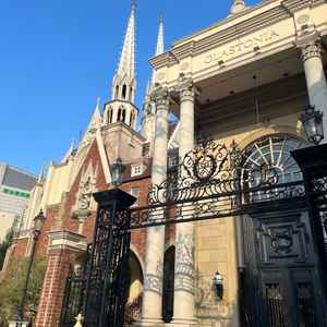 入り口からお城みたいでかわいい。