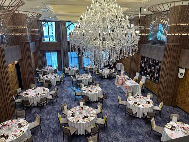 高さのある階段は魅力。