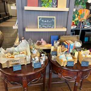 ゲスト用のフリーのお菓子。どれもおしゃれ。追加料金なしで提供していただける。