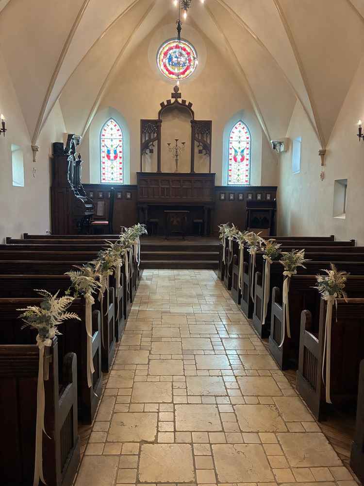 ステンドグラスのチャペル