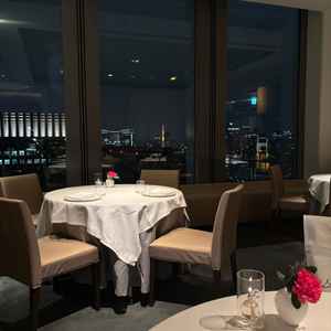 素晴らしい眺望でした。訪れたのは夜でしたが、昼間の景色も期待できます。