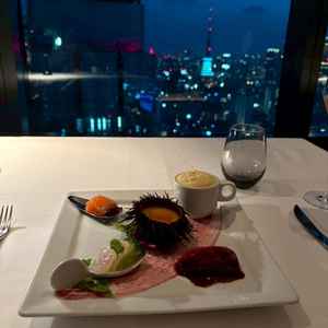 試食のお料理です。海鮮メインでとてもおいしかったです。