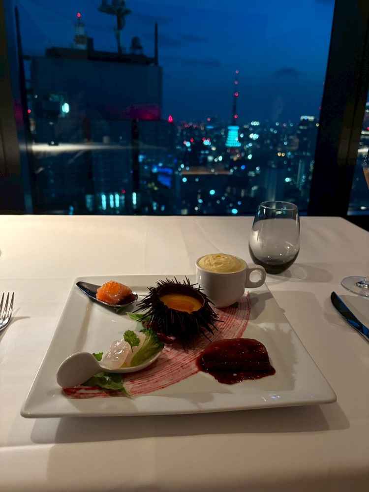 試食のお料理です。海鮮メインでとてもおいしかったです。