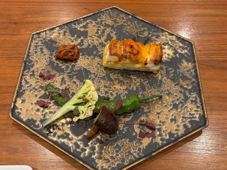 ハーフコース試食のメイン。どのお料理も素材やお出汁の風味を生かしておりとても美味しかったです。