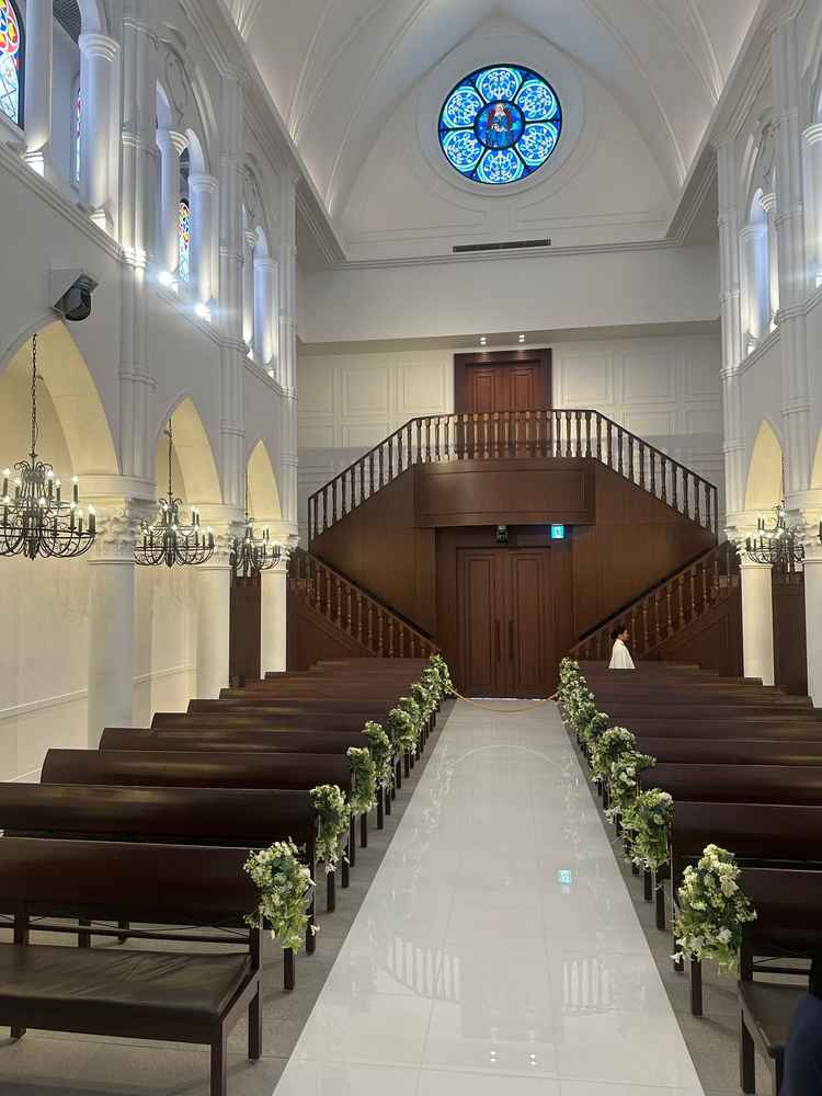 2階から入場出来るチャペル