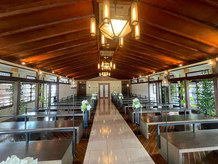 船をイメージしたチャペル