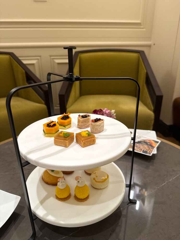 アフタヌーンティー付きのフェアでした。どれもとても美味しかったです。