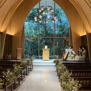 挙式会場。とっても可愛い！！木の良い香りがしました🥰