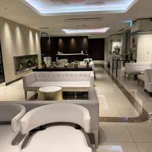 待合室には家族用の部屋や、プリクラもあり、挙式前から楽しめる空間だと感じました