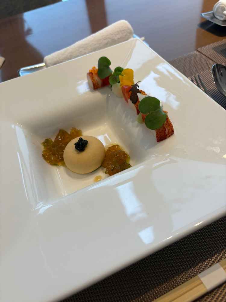 試食の写真。おしゃれで美味しい和フレンチでした。