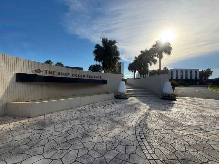 式場に入る前の夕方の風景。