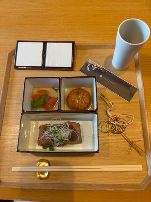試食です。お肉がとろけて最高でした。