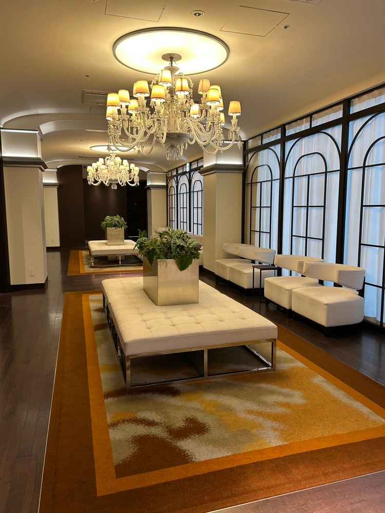 待合室にはフィッテングルームがたくさんあってゲスト目線ですごく良いと思いました。