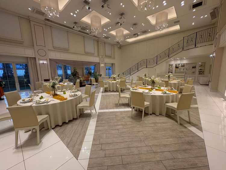 こちらの会場ではプロジェクションマッピングが使えるようでした。とてもリアルで綺麗でした。