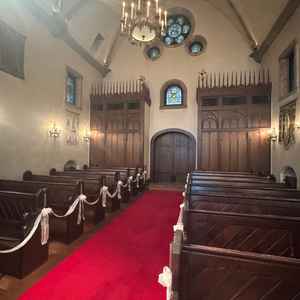 チャペルの天井が高く開放感がありました。結婚式の演出も私のためだけにしてくださりイメージが湧きました