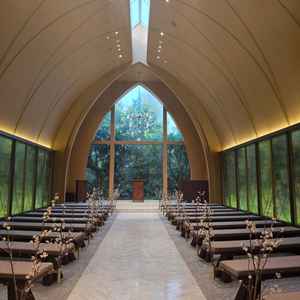 チャペル 神聖な雰囲気