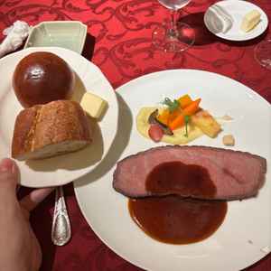 ローストビーフは柔らかいうえ、脂もありすぎず食べやすかったです。