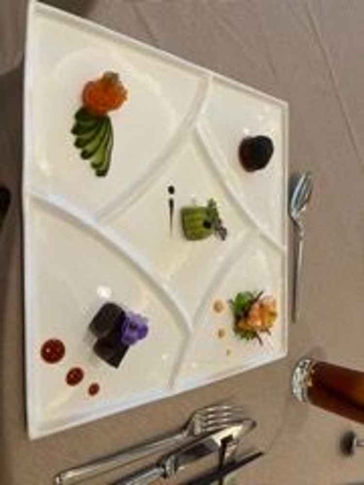 前菜の試食 9種ある中の5種の試食をさせて頂いた。