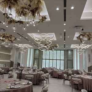 最大180人収容できる披露宴会場