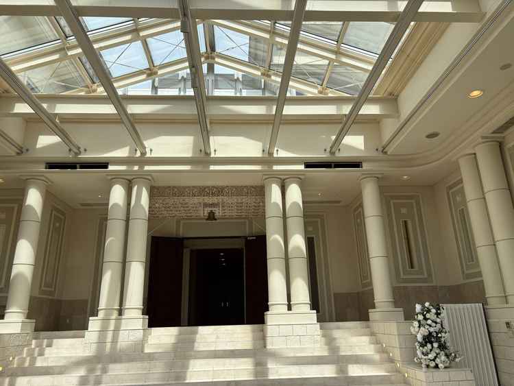 明るく快適なアトリウム