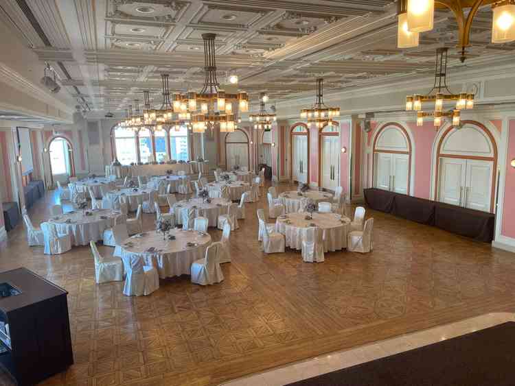 最も大人数が入る披露宴会場