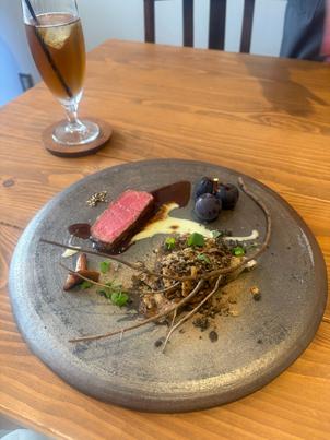 試食。添えのきのこも香ばしくておいしかった。