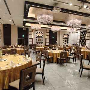 最もクラシックでゴージャスなタイプのコンコードという披露宴会場。ライトアップの演出が見事でした。