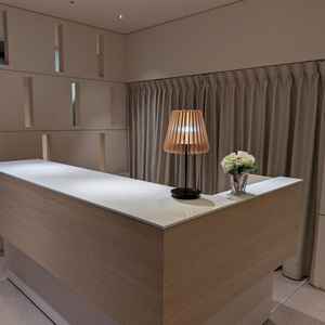 スカイホールそらの受付スペースです。シンプルにまとまっており、好印象でした