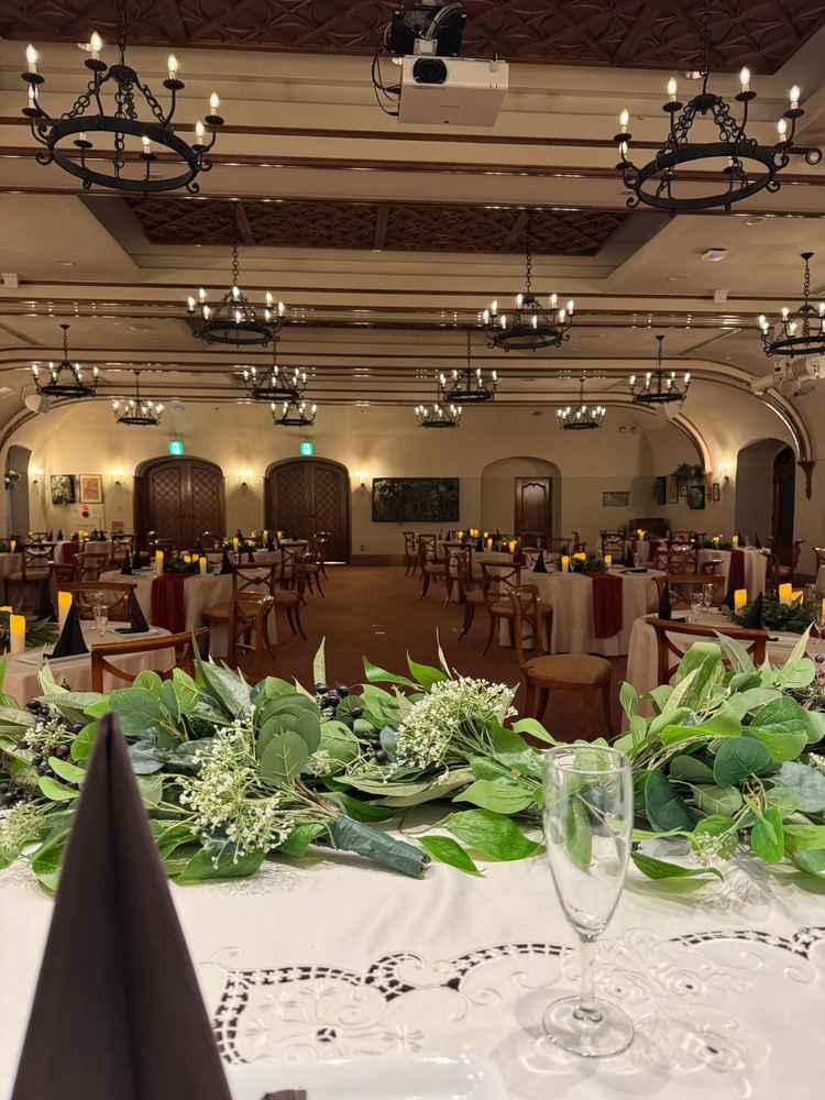 披露宴会場ひとつめ