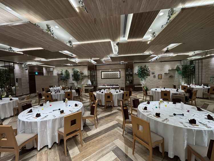 60人程度向け披露宴会場