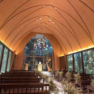 見学は雨の日の午後でしたが雨を感じさせないうえに申し分ない明るさで安心感がありました