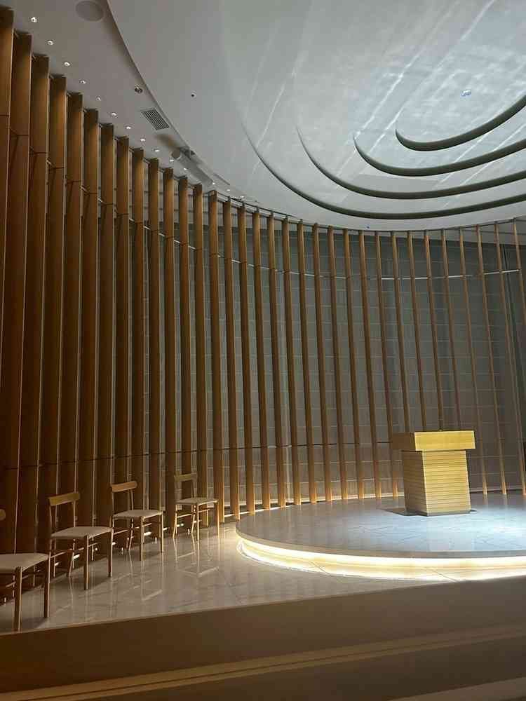 開く前のチャペル