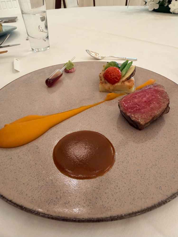 料理はとても美味しく、シェフの方も気さくでとても印象が良かった。