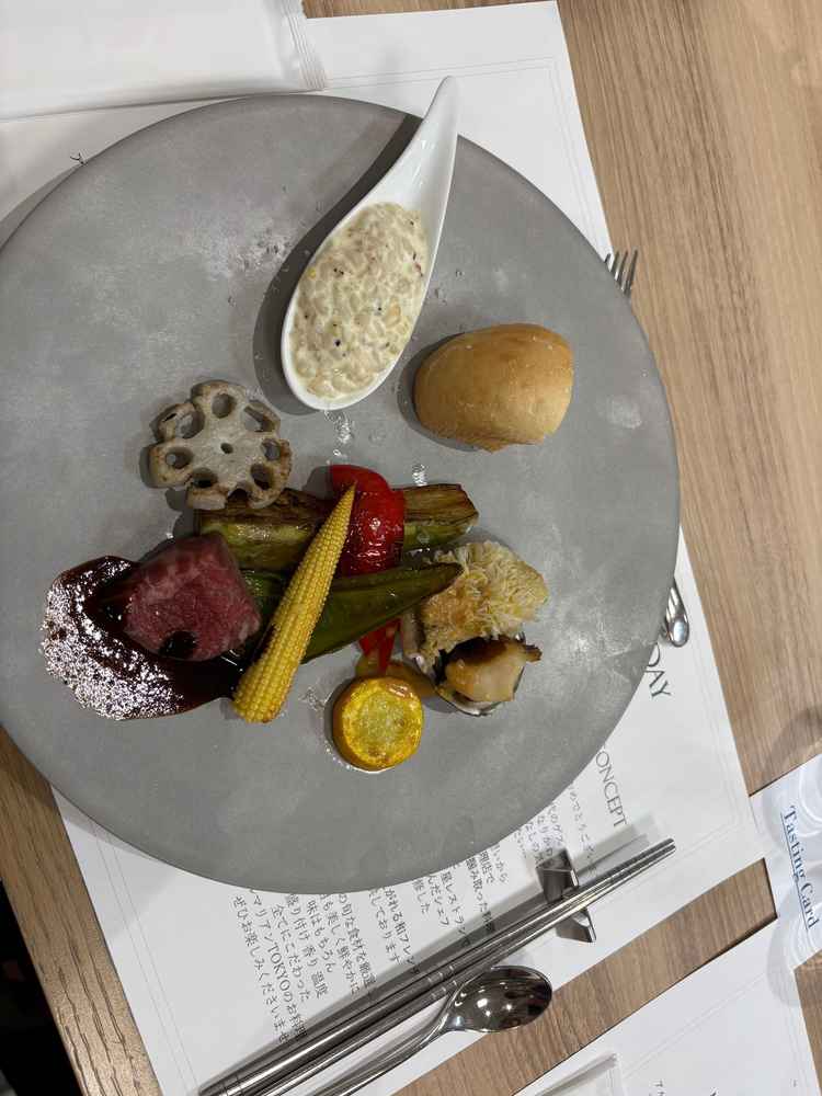 ワンプレートでコース料理を試食させていただいた。ワインもペアリングで出してもらい、美味しかったです。