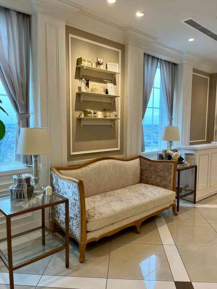 披露宴会場野前のスペース。ラグジュアリーな空間で可愛かったです。