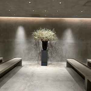 ゲストが対面になって座るのが新鮮