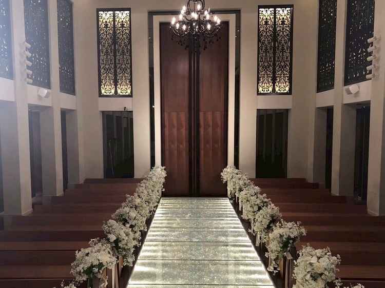 窓がないため少し閉鎖的な印象もあるが、歩くのは楽しそう。