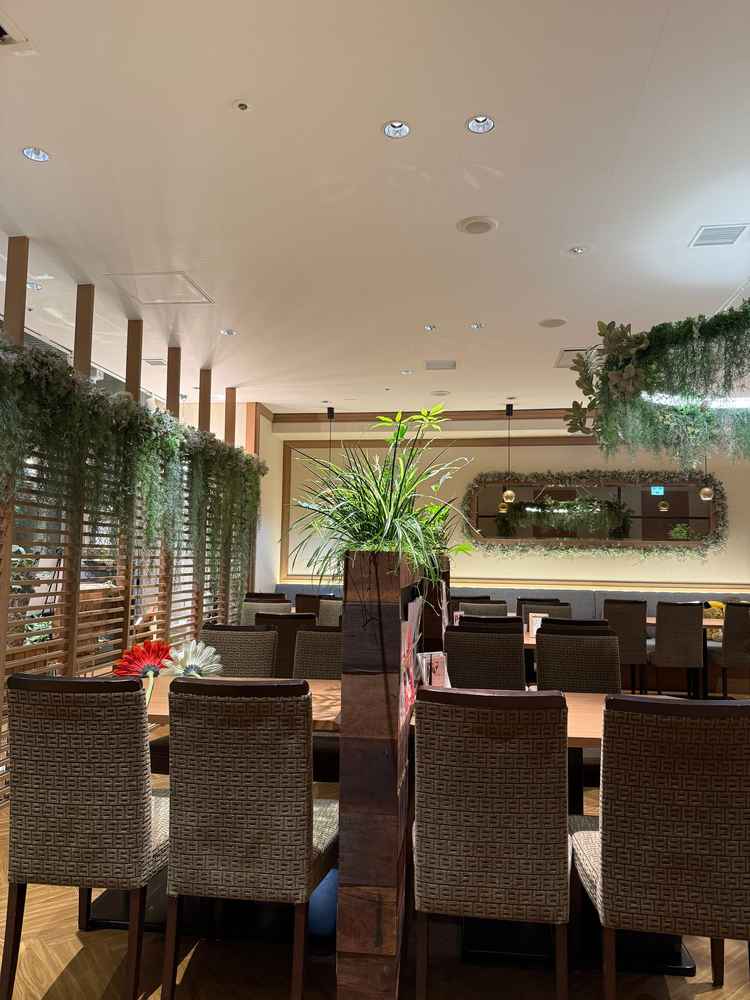 説明を受けて試食をさせていただいたサロンです。本当に大阪駅直結でアクセスの良さにびっくり。