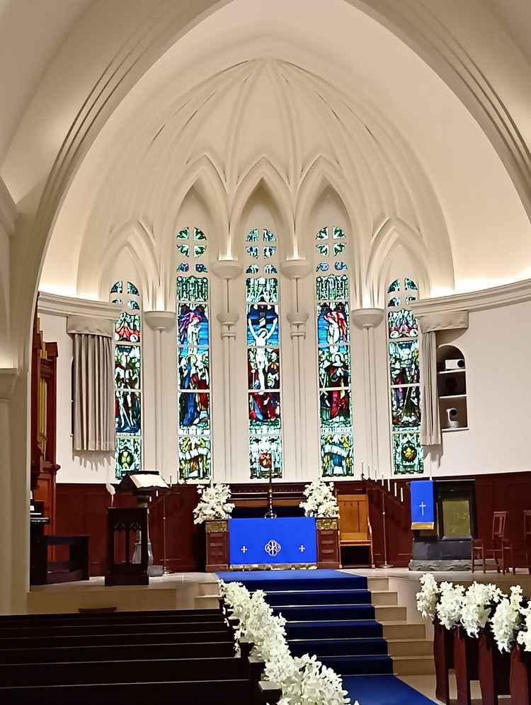 チャペルの写真です、ステンドグラスがきれいでした。