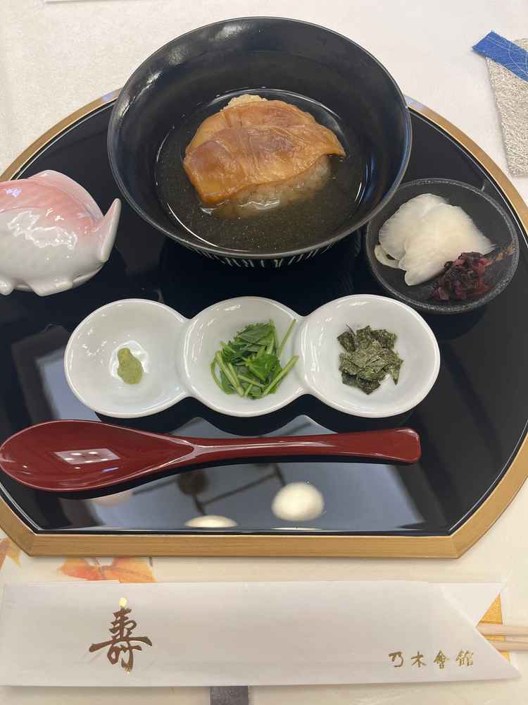 試食会の鯛茶漬け。お米やお出汁のこだわりについて説明してくださいました。お料理もおいしかったです。