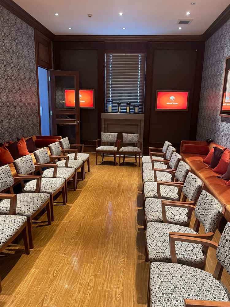 挙式前顔合わせ、親族紹介する場所