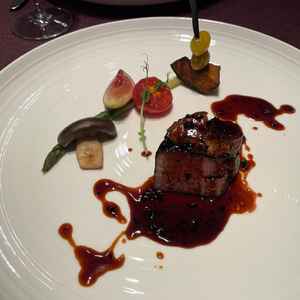 肉料理の写真です