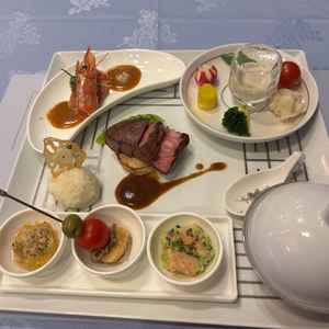 試食