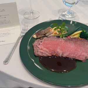 試食で頂いたローストビーフがとても柔らかく絶品でした。盛り付けも綺麗でゲストにも喜ばれそうです。
