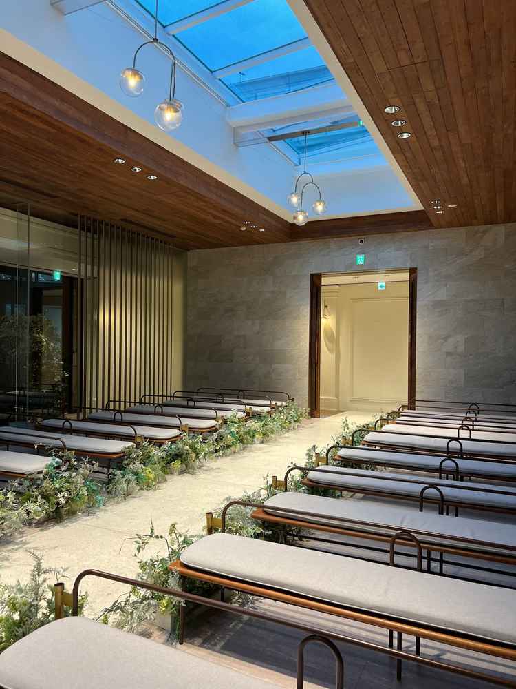 白基調で水とのコントラストがよかった。