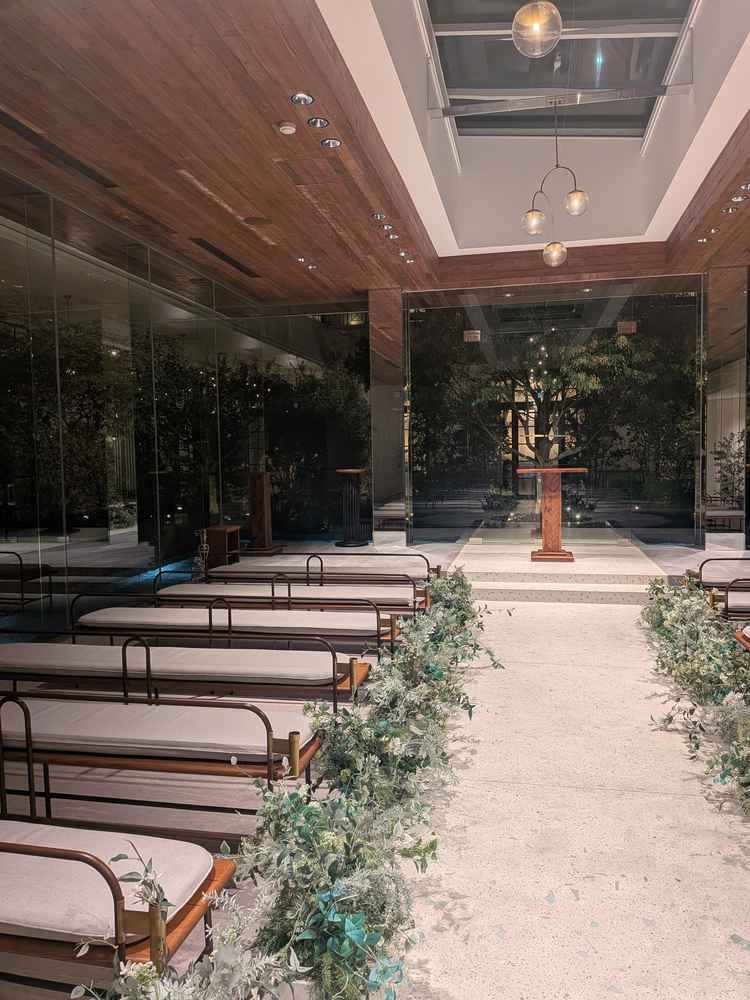 チャペル後方から撮影