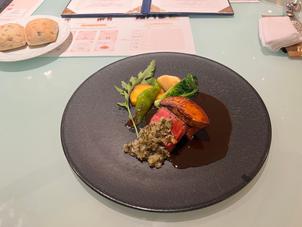試食